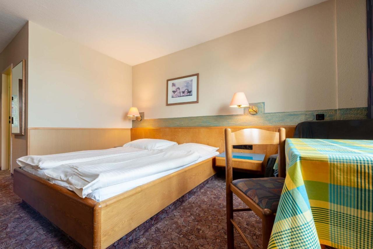 Enjoyhotel Garni Korntal Stuttgart B&B エクステリア 写真
